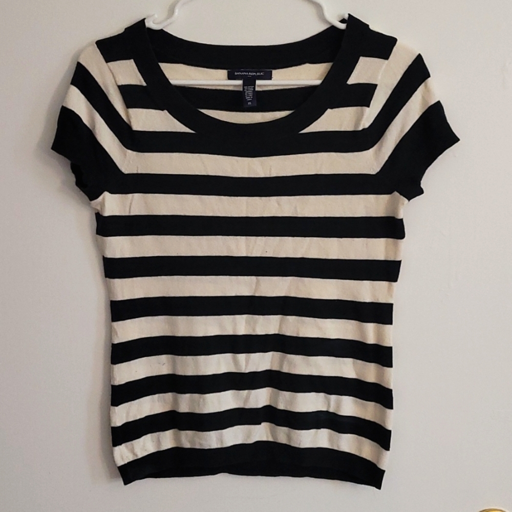 Women short sleeve